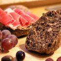 Low Carb Chia-Sonnenblumenkern-Brötchen (Low Carb Rezept)