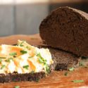 Low Carb Rezept | Brot mit Hanf- und Walnussmehl
