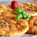 Low Carb Rezept | Frischkäse-Zwiebel-Fladen (Oopsies)