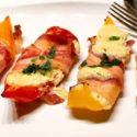 Low Carb Rezept - Paprikaspalten mit Speck