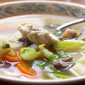 Low Carb Rezept | Rinderbrühe mit Gemüseeinlage und Meerrettich