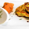 Low Carb Rezept | Zucchinipuffer mit Räucherlachs