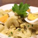 Low Carb Senf-Blumenkohl mit gekochten Eiern