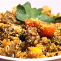 Vegetarische Low-Carb-Gemüse-Pfanne mit Blumenkohlreis