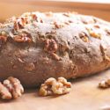 Low Carb Eiweißbrot mit Walnüssen (für ketogene Diät geeignet)