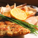 Low Carb Rezept | Chicoree Salat mit paniertem Putenschnitzel