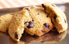 Fluffige Low Carb Kekse mit Schokodrops
