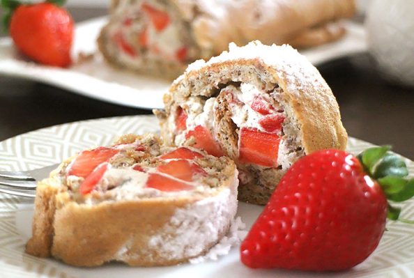 Erdbeer-Sahne-Rolle