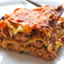 Einfache Slow Carb Lasagne mit Lasagneplatten aus grünen Linsen